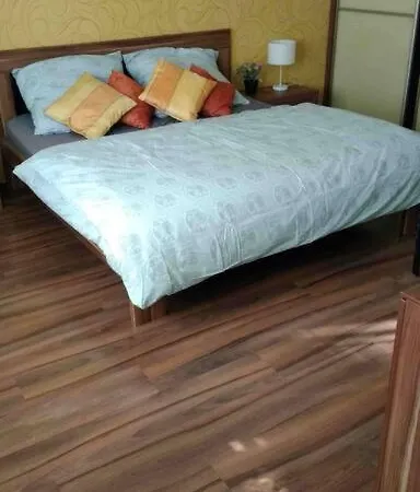 Kúpeľná Oldtown * Bratislava